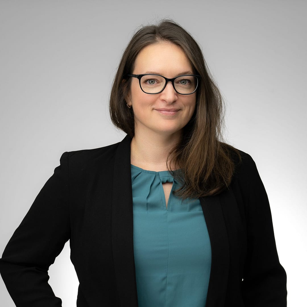 images Marie Dréan-Corbier en veste